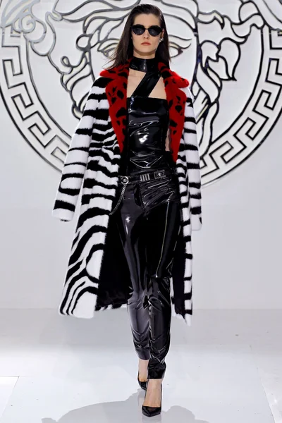 Look 33